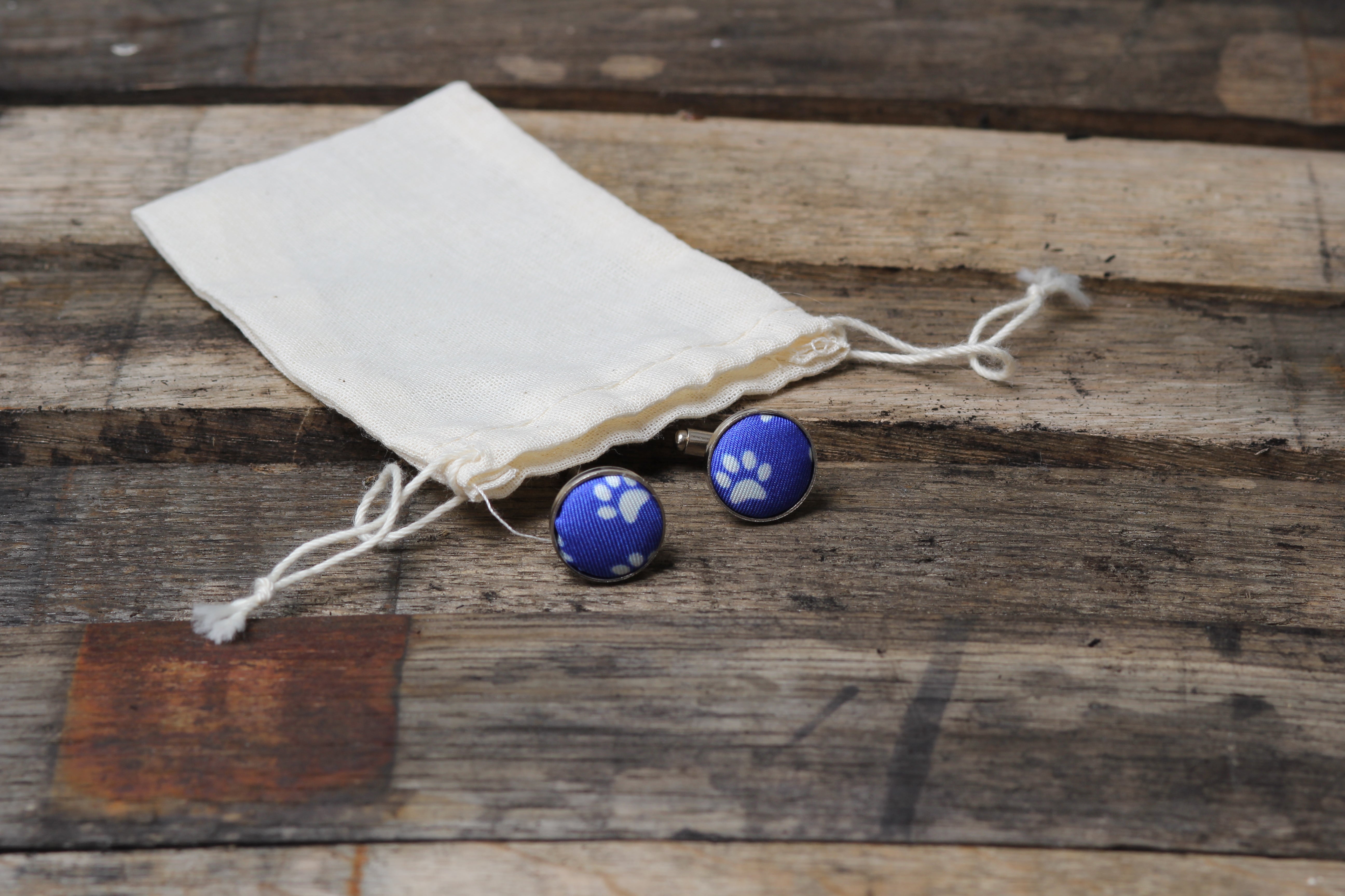 Paw Y'all Cufflinks - Barrel Down South